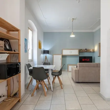 Tutto A 2 Passi - Nel Pieno Centro Apartment *