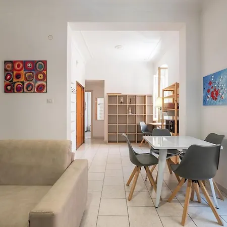 Tutto A 2 Passi - Nel Pieno Centro Apartamento