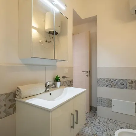 Tutto A 2 Passi - Nel Pieno Centro Apartment *